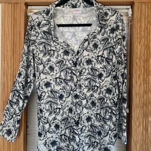 LulaRoe “Valentina” Button-down Shirt
